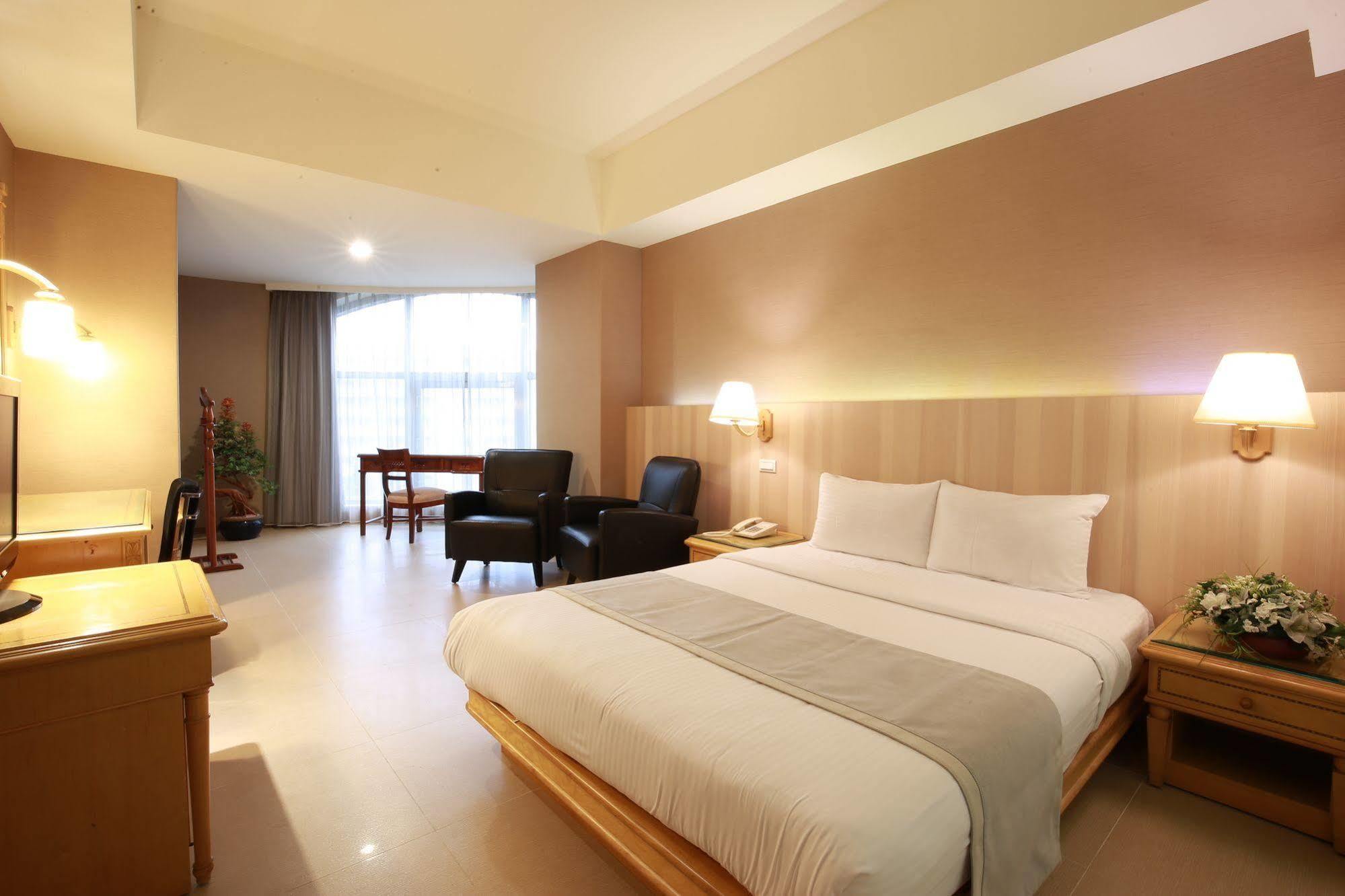 Highness Hotel Guishan Zewnętrze zdjęcie