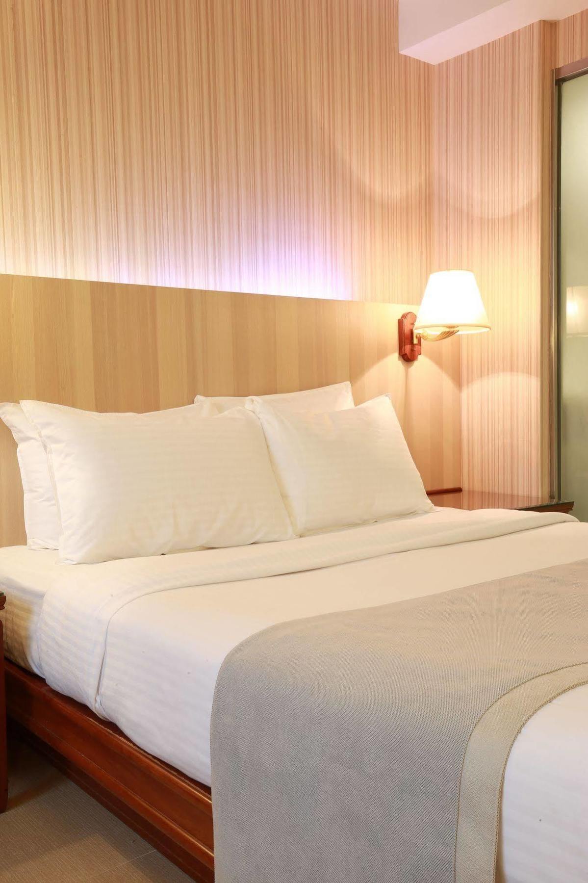 Highness Hotel Guishan Zewnętrze zdjęcie