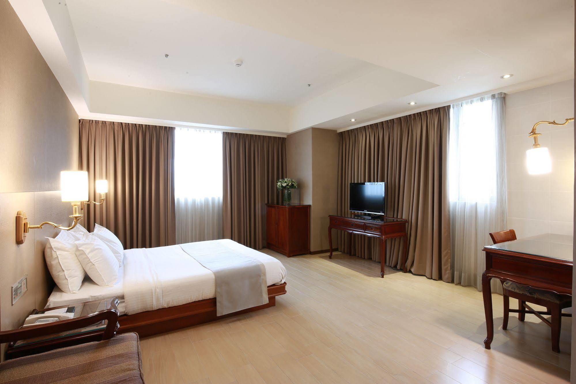 Highness Hotel Guishan Zewnętrze zdjęcie